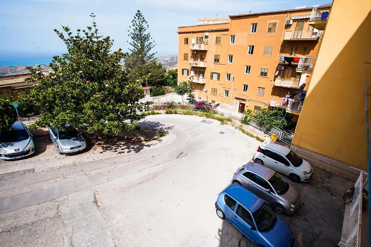 Casa Del Mister Apartment Agrigento Homestay